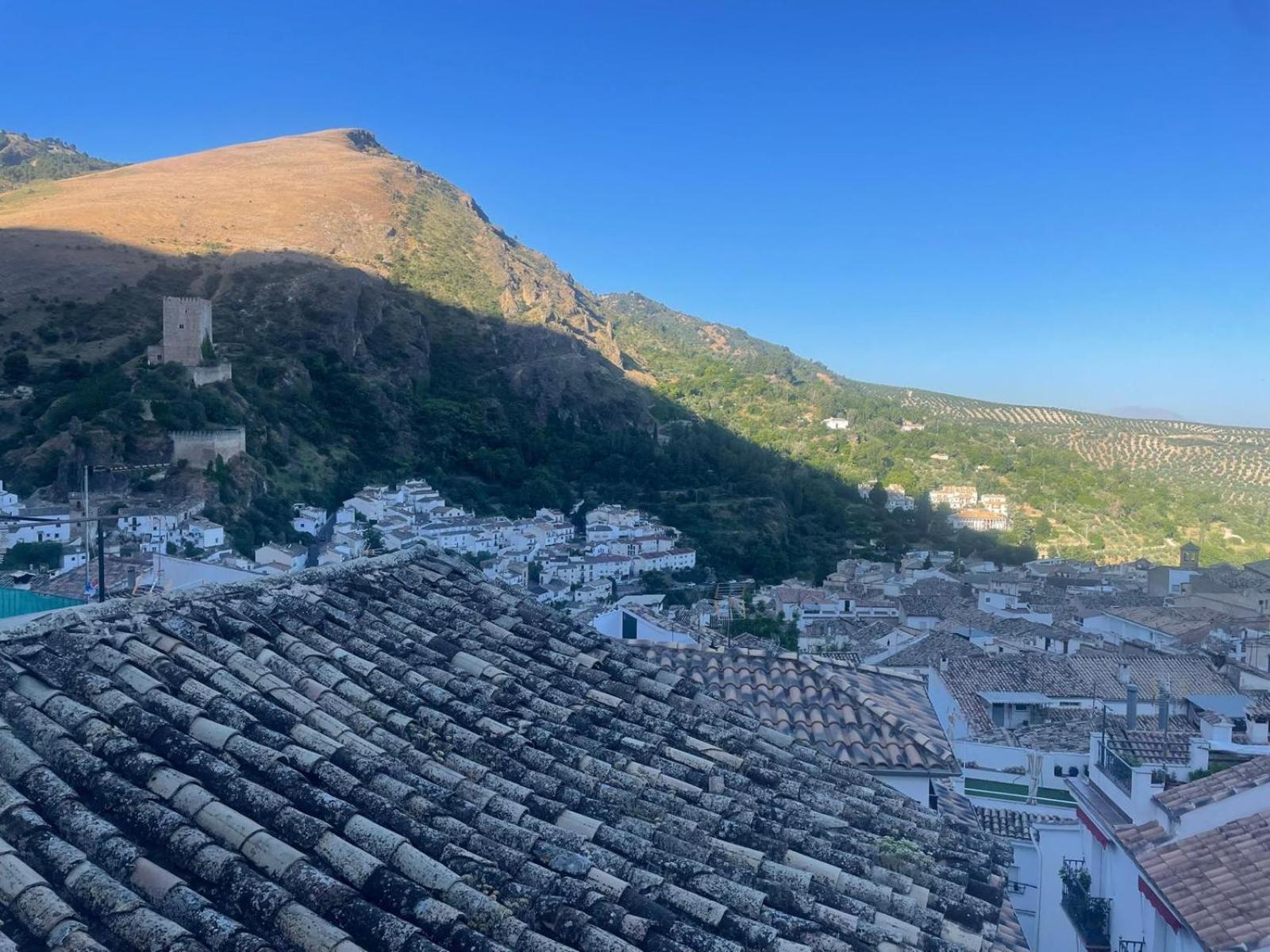 El 10 De Solar Bajo Villa Cazorla Luaran gambar